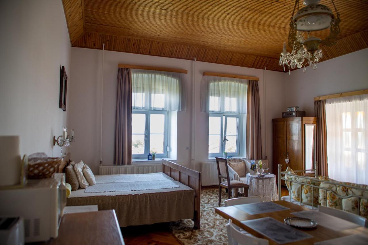 Bacchus Apartman - Borbarlang, Badacsony Бадачоньтомай Экстерьер фото